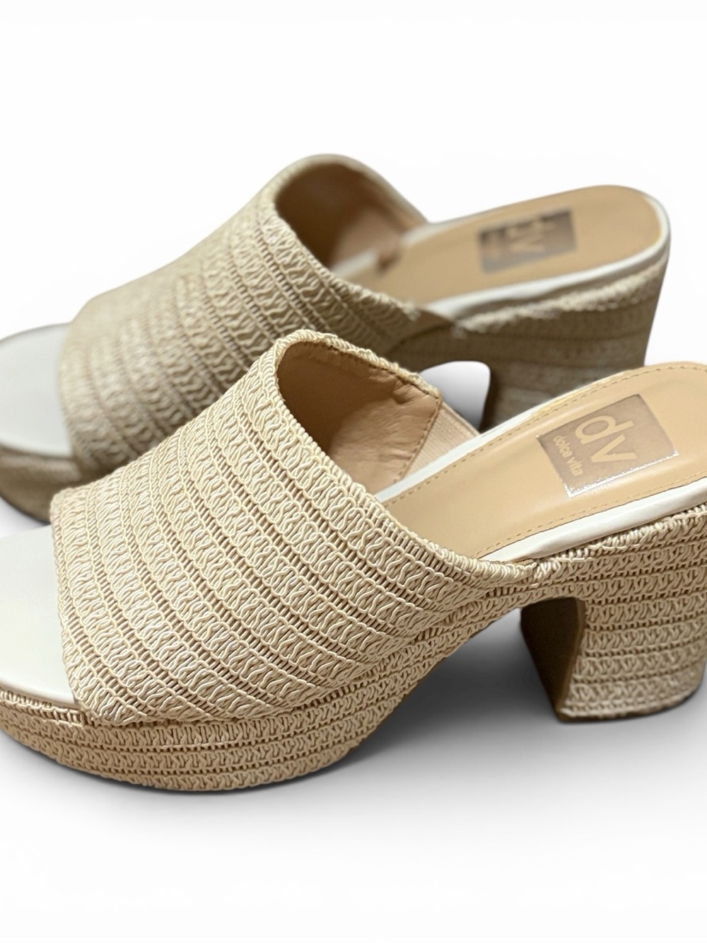 Dolce Vita Natural Beige Woven Platform Wedges Ladin 6.5
